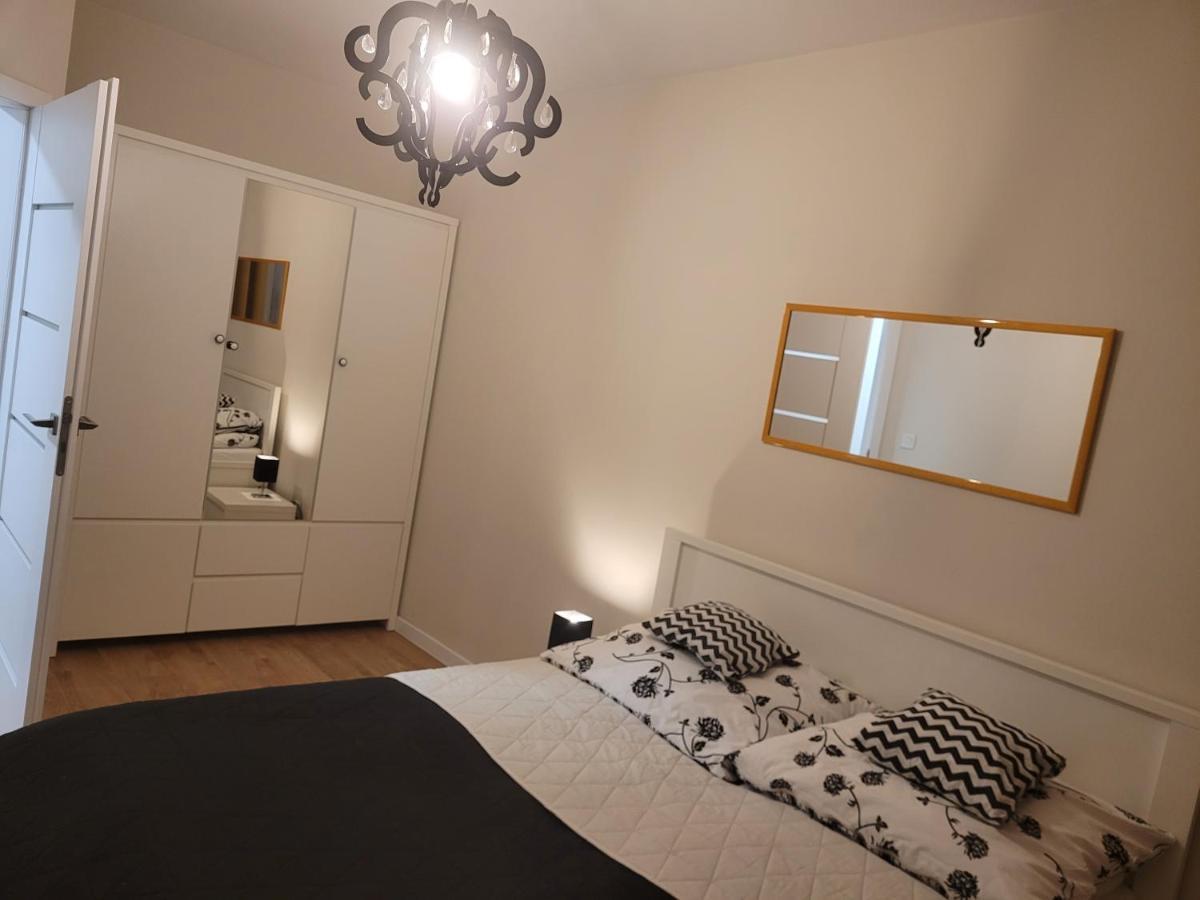 Апартаменти Apartament-sadowa Ельблонг